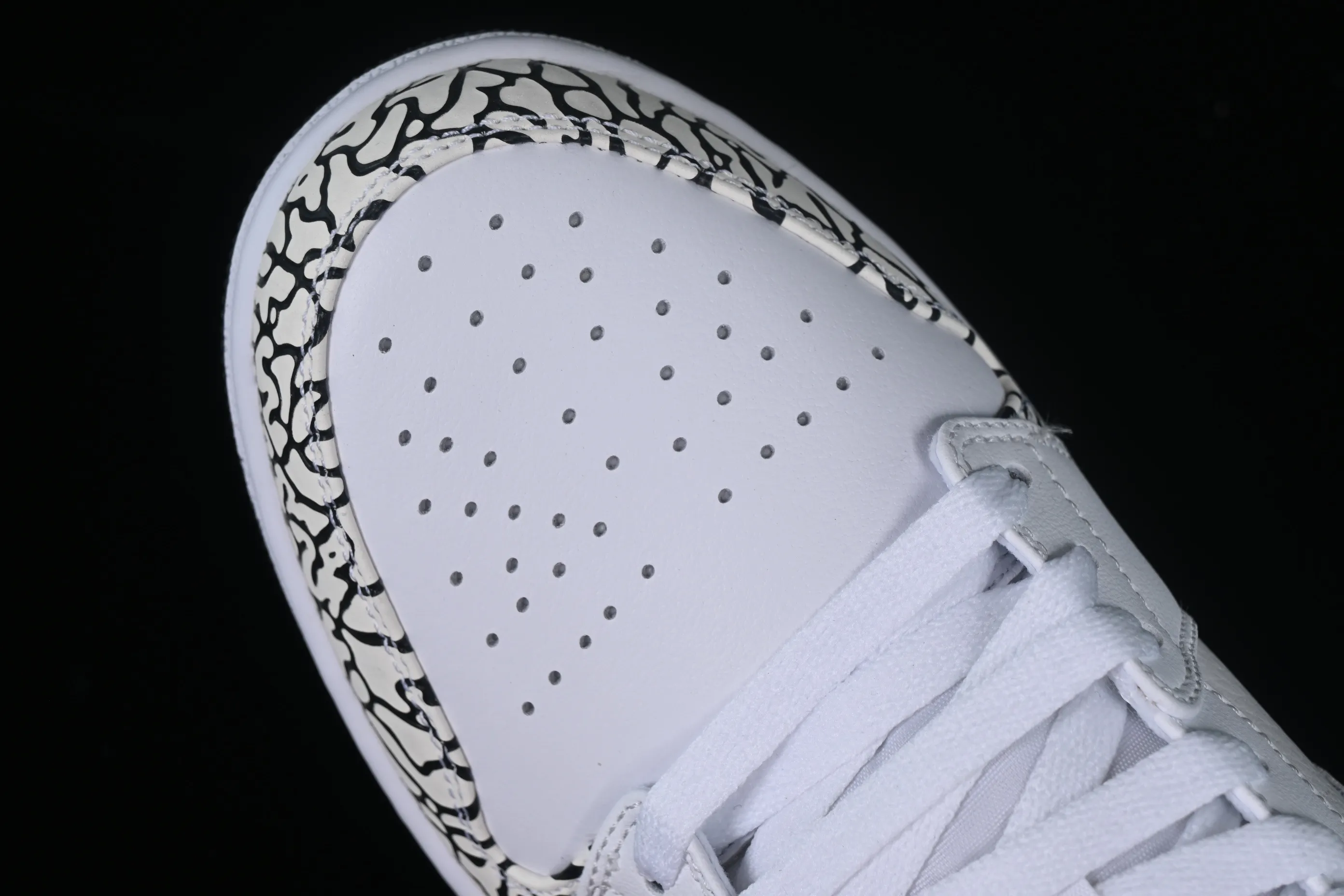 All categories Air Jordan Jordan series basketball shoes Air Jordan 1 Low Air Jordan 1 Low AJ1 Joe 1 white burst pattern low-top cultural casual sneakers 338145-162
